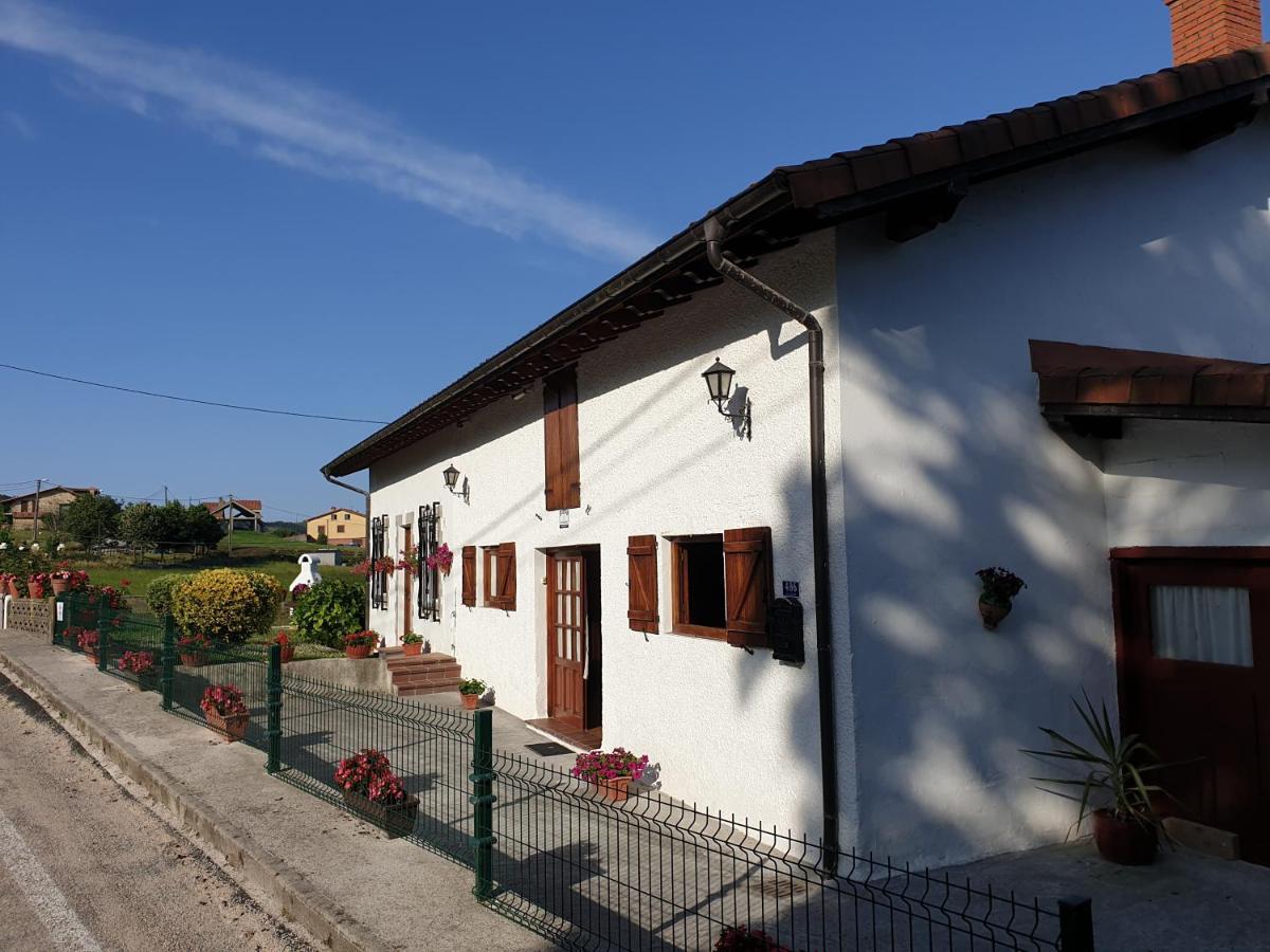 Casa Blanca Gueemes Villa Bareyo Exteriör bild
