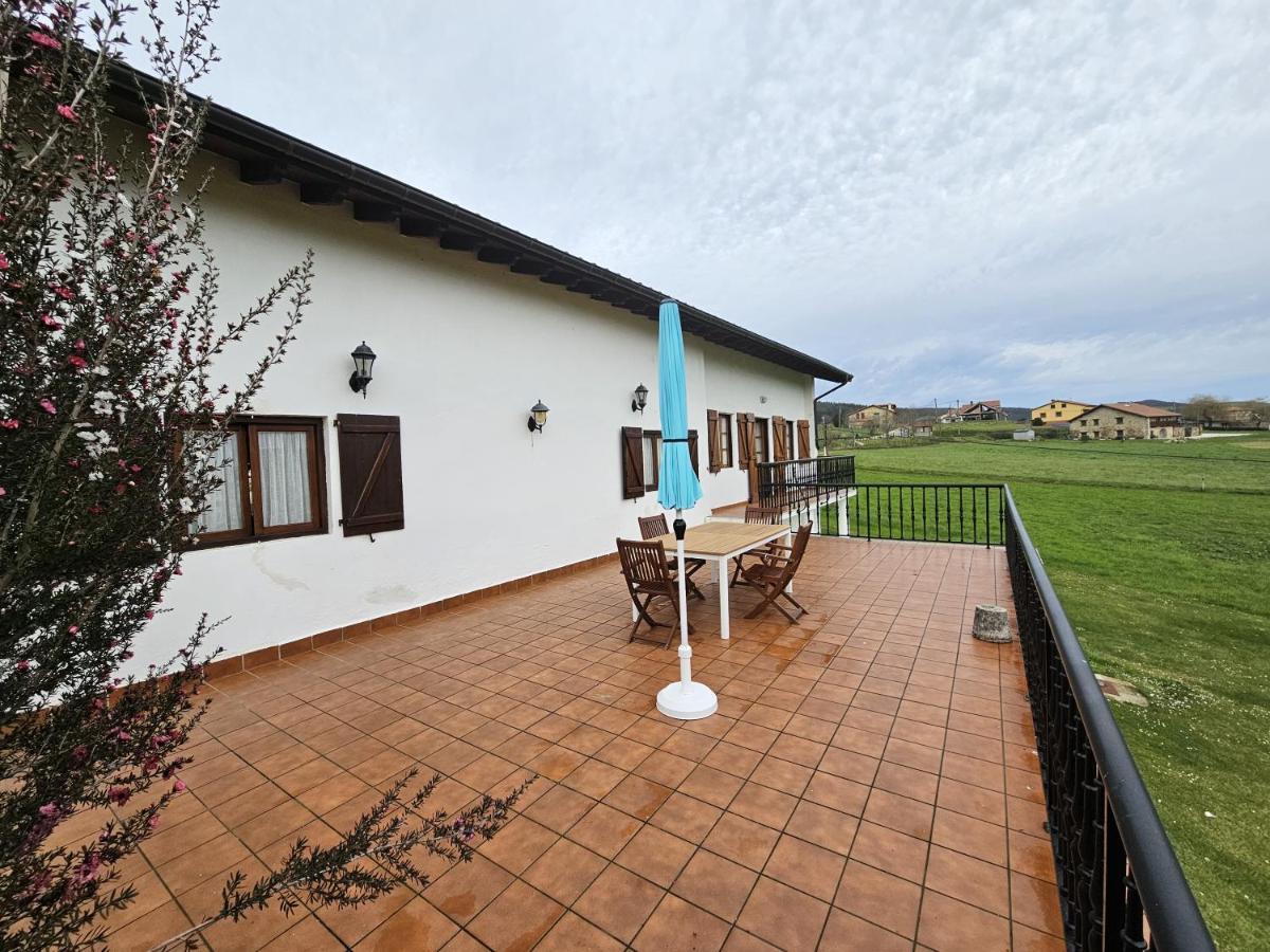 Casa Blanca Gueemes Villa Bareyo Exteriör bild